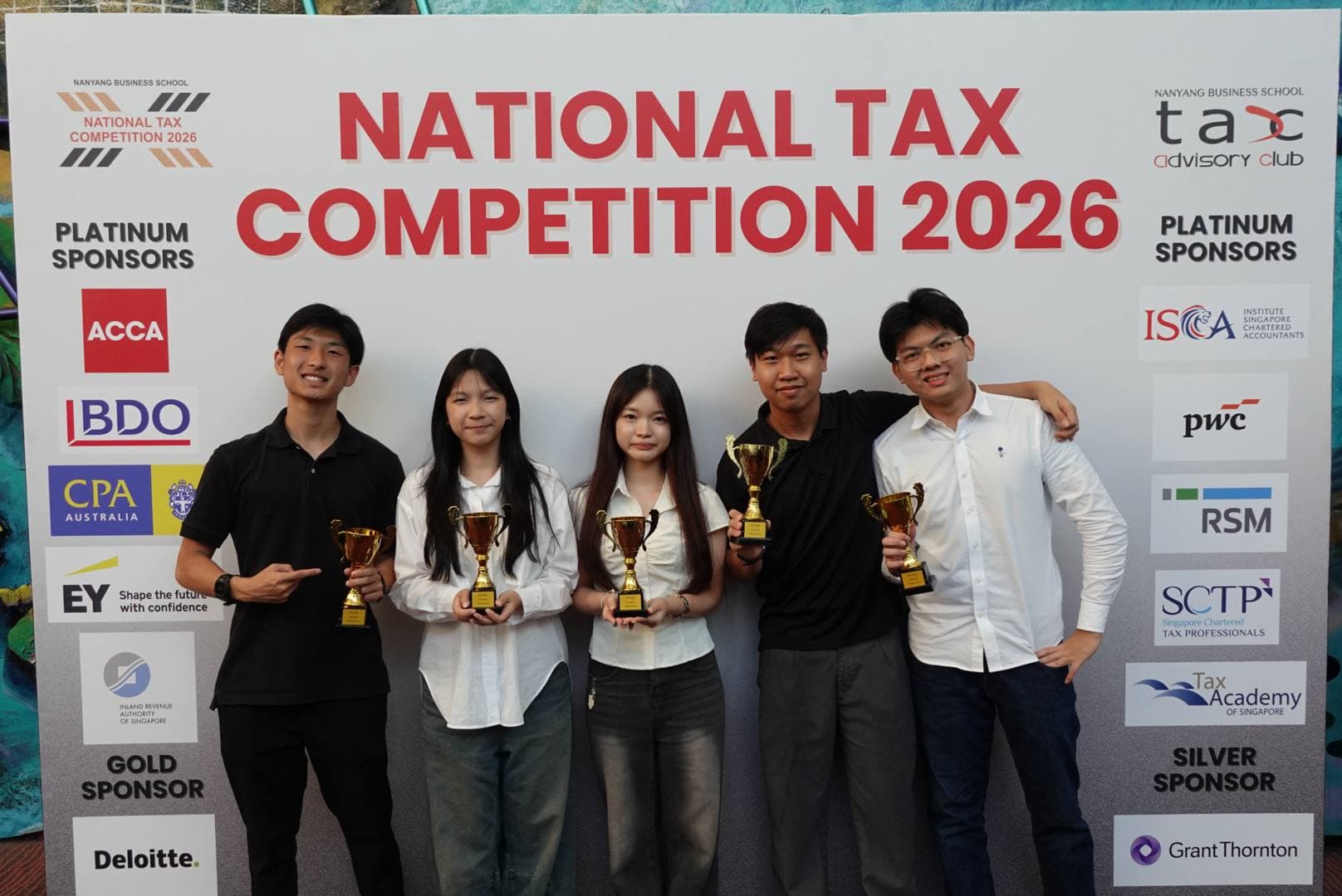 Ntu Tax Challenge Champion Team 17 Philip Airfryer Series 1000 4.2 L