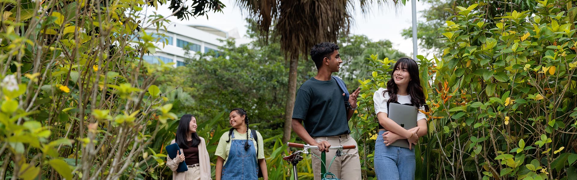 Student Life Hero Banner