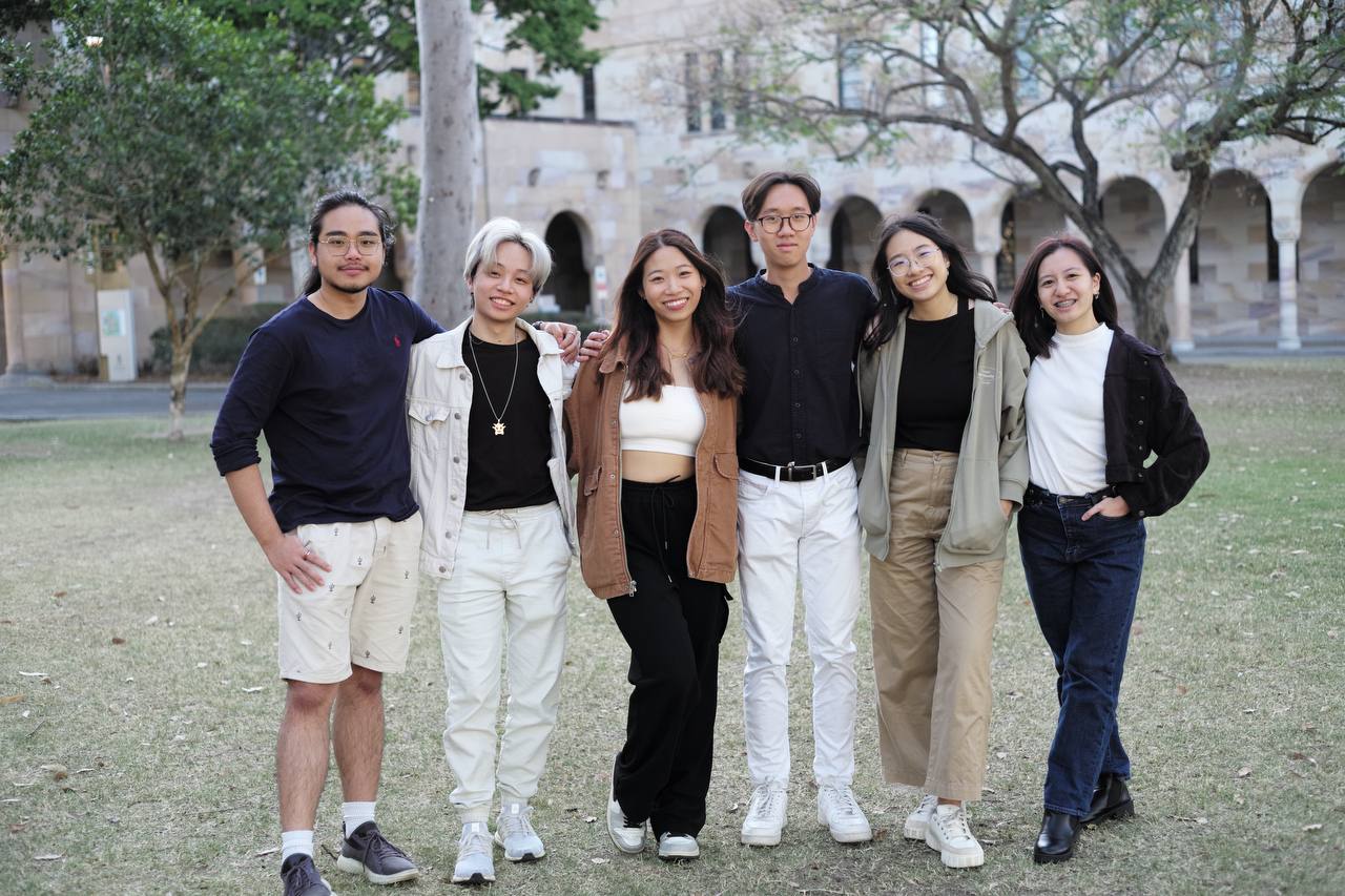 Photo of a group of students at OMF at Brisbane